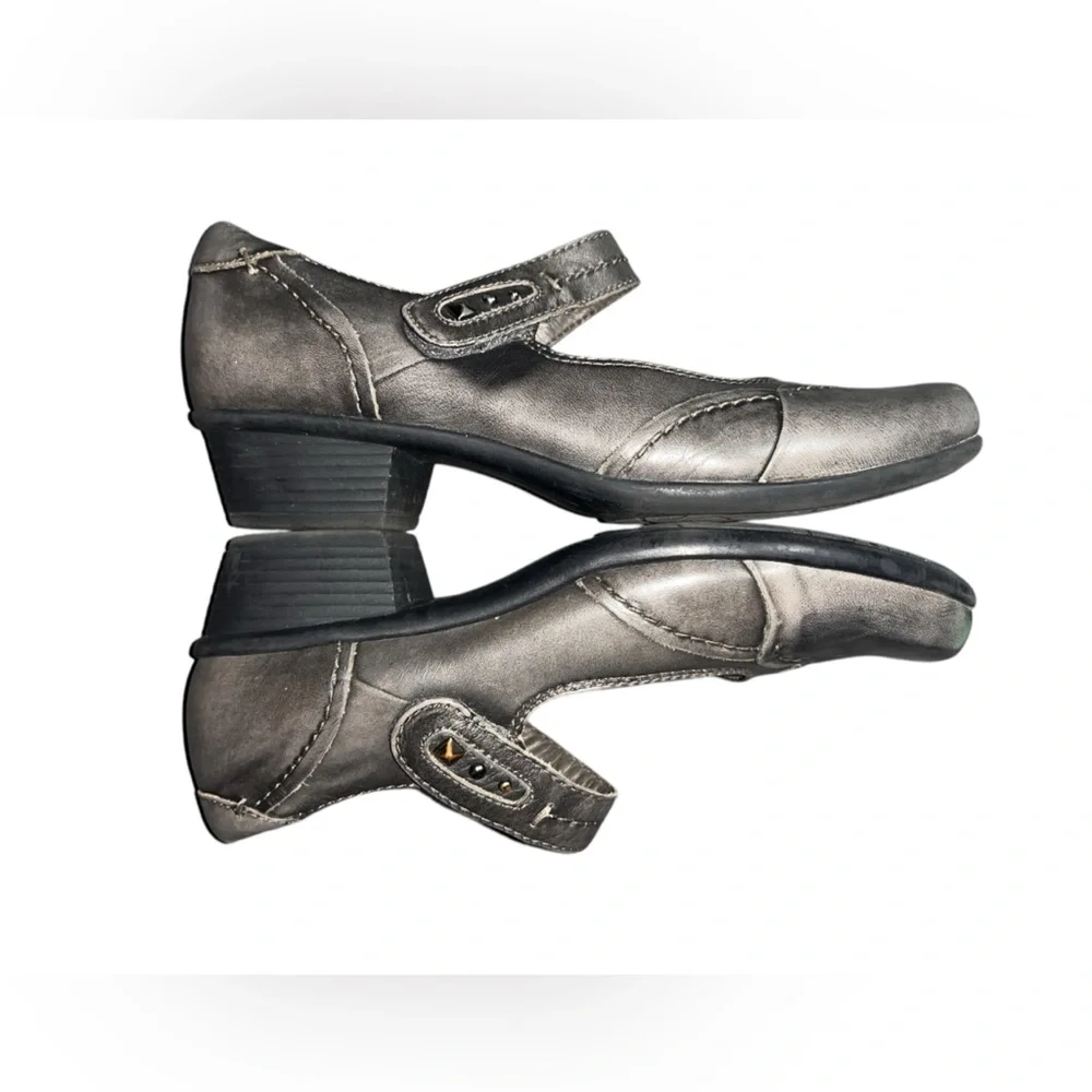Earth Gray Clover Mary Jane Leather Shoes Size 7 B - Picture 1 of 6
